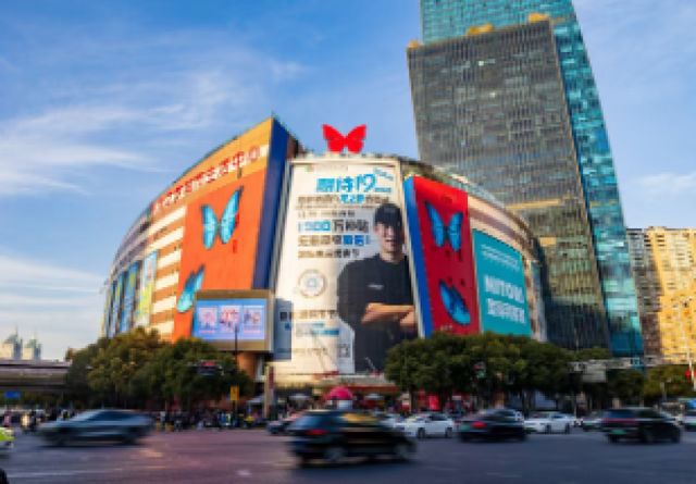 观影、看展、荡马路一张电影票根玩转长宁AG真人百家乐SIFF影院生活地图·长宁(图4)